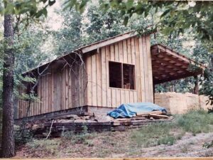 Shop building finished with bricks for my first kiln in Juliette